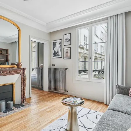 Magnificent Flat - 2br-6p - Champs Elysees * Paris